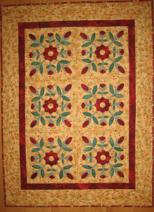 Rose of Sharon Floral Applique Wallhaning