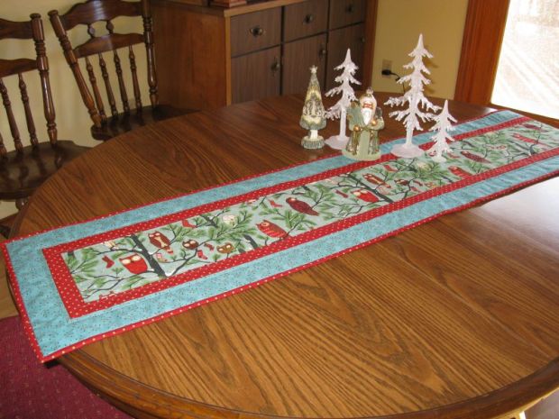 Barb's Christmas Runner