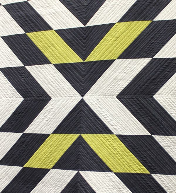 Modern X Quitling Detail