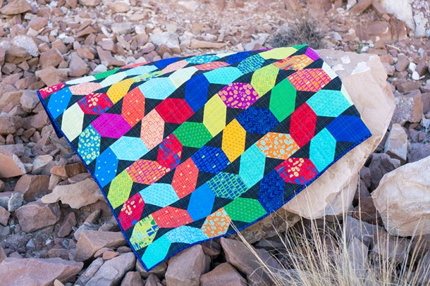 Squiggles Quilt by Christa Watson
