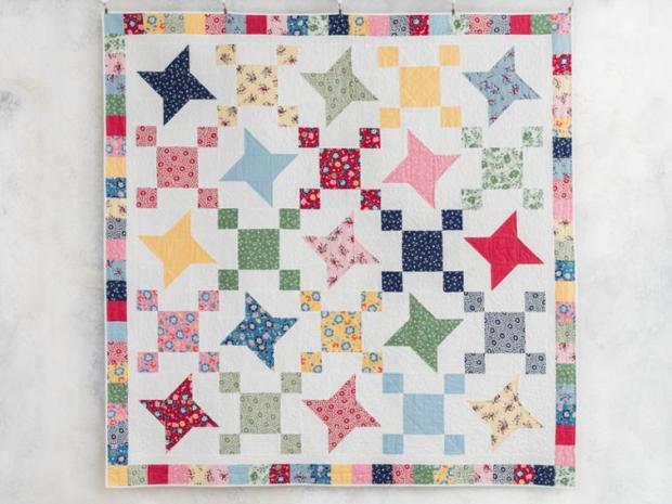 Friendship Stars quilt by Christa Watson