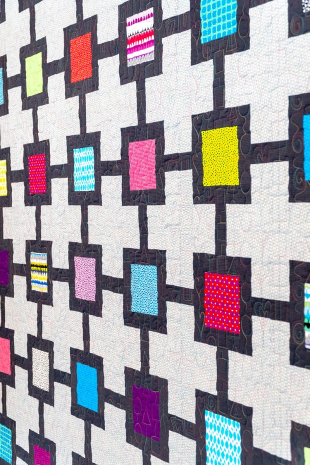 Block Chain Quilt by Christa Watson